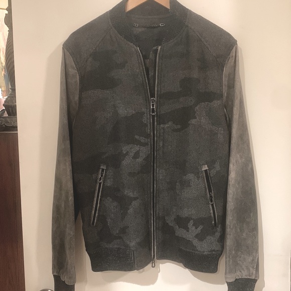 Robert Graham Jacket - Picture 2 of 3